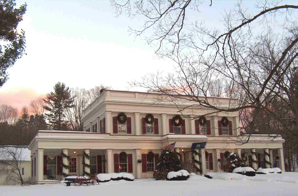 Arlington Inn & Spa Екстер'єр фото